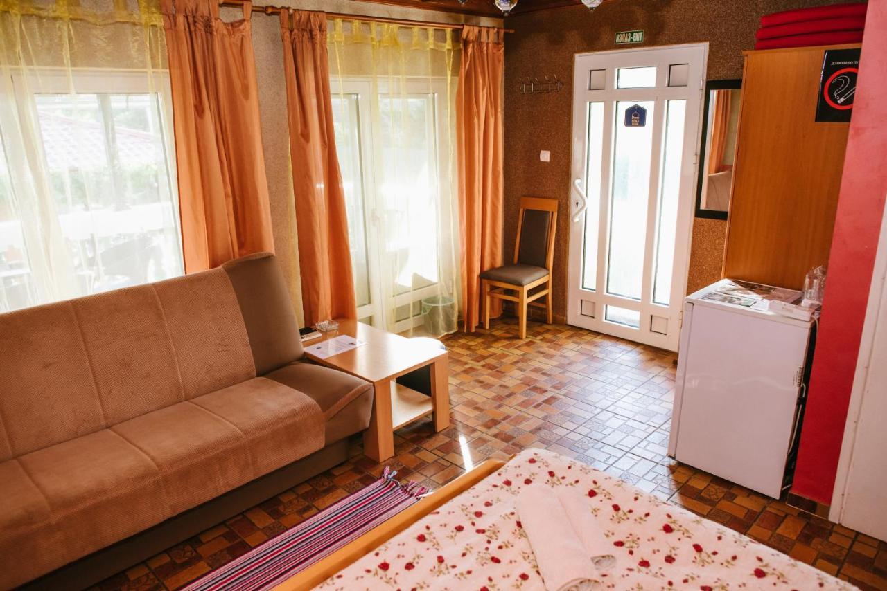 Sobe Tatjana Apartment Palic Exterior photo
